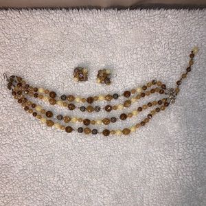 Vintage Deauville necklace with clip on earrings